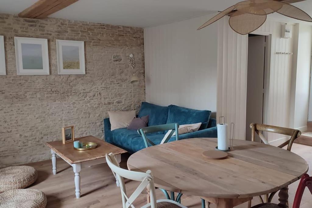 Apartment Avec Jardin Et Acces